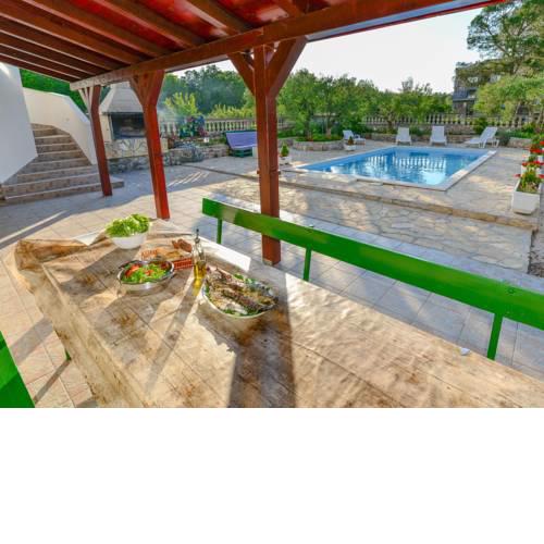 Luxurious Holiday Home in Bibinje with sauna