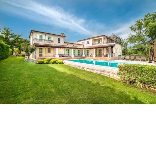 Villa Romana - Luxury Villa with Swimming Pool