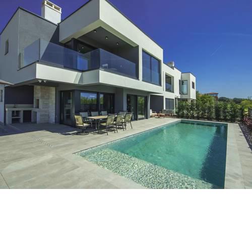 Villa Rose