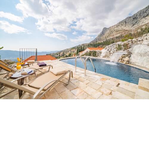 Villa Royal House