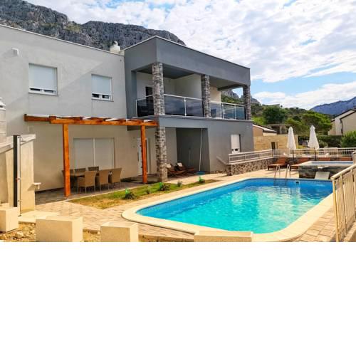 Villa Sara with Sea View and Private Heated Pool