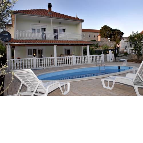 Villa Senchi