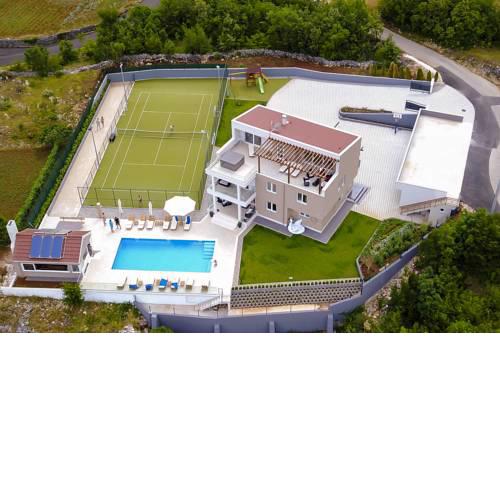 Villa Seven Lakes