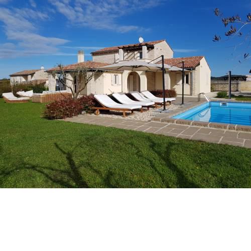 Villa Slavica