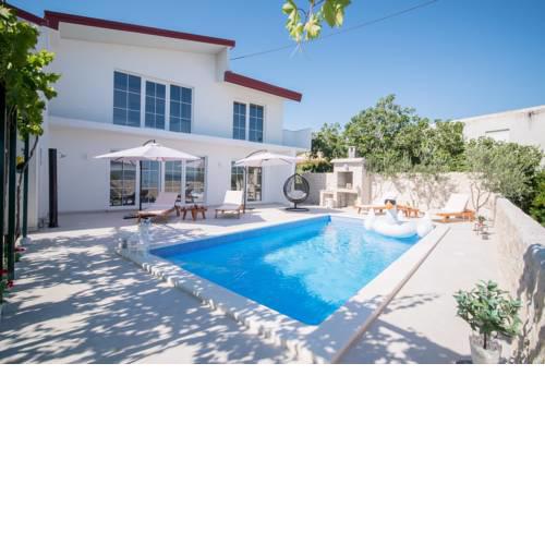 Villa St. George