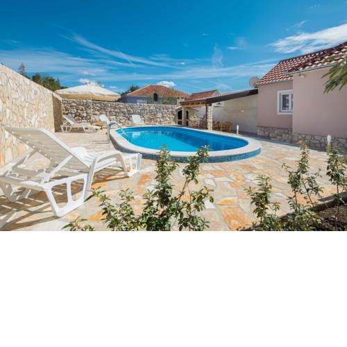 Villa Stara Kula