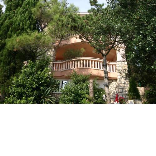 Villa Stefi (30m from the sea)