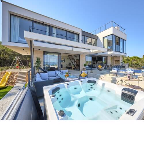 Villa Sunlight