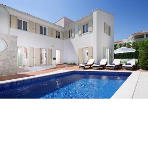 Villa Sylvia by HMZ Villas