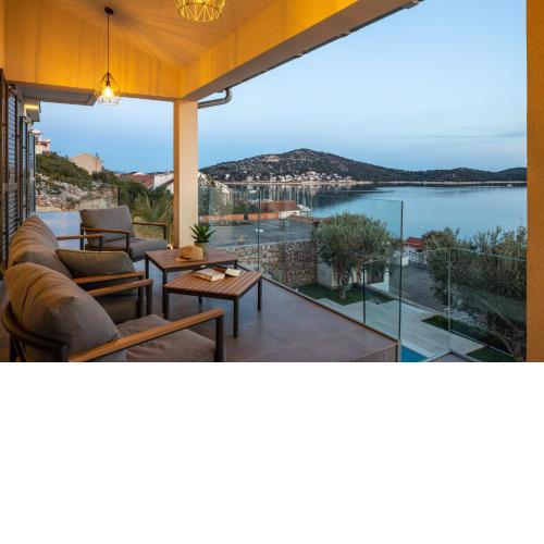 Villa Tisno