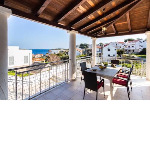 Villa Triton