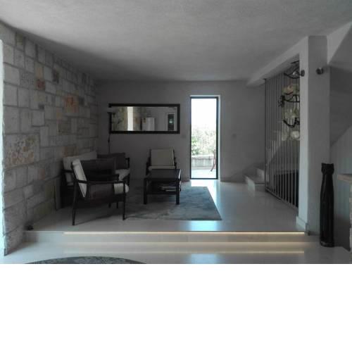 Villa Ujoli