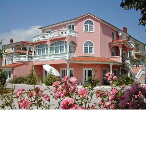 Villa Vera