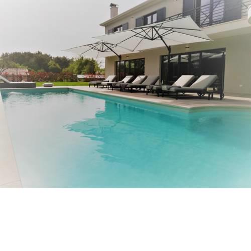 Villa Vinomore