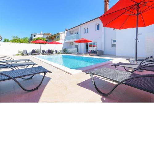 Villa Volaris
