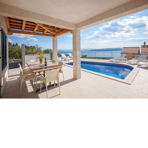 Villa White Magic