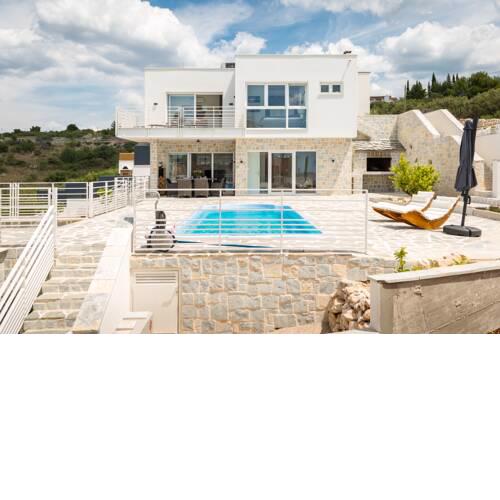 Villa White Pearl