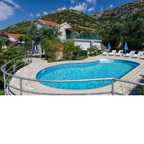 Villa with private pool