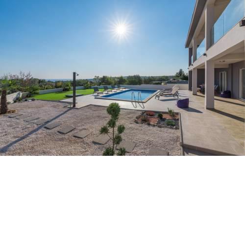 Villa Wonderview