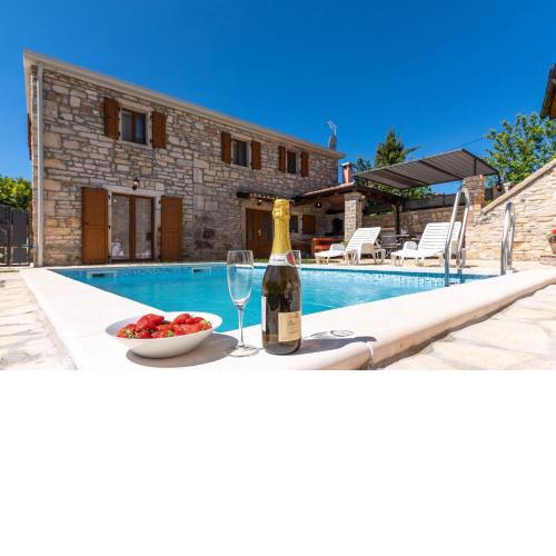 Villa Zinnia