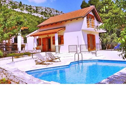Villa Zoro 3-bedroom villa with private pool and amazing panorama