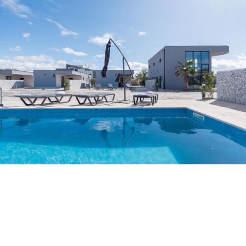 Villas Resort More