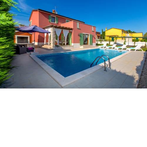 Villas Vilanija