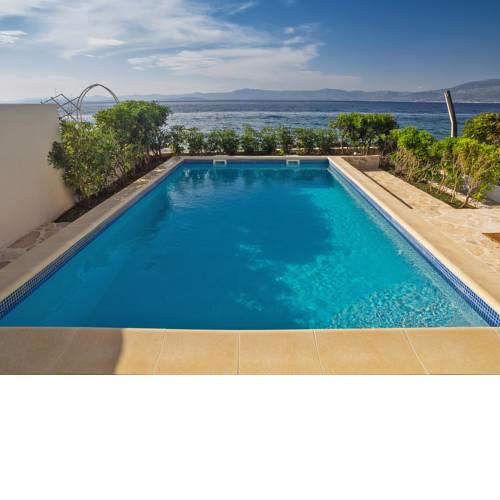 Villas Violet & Rosemary