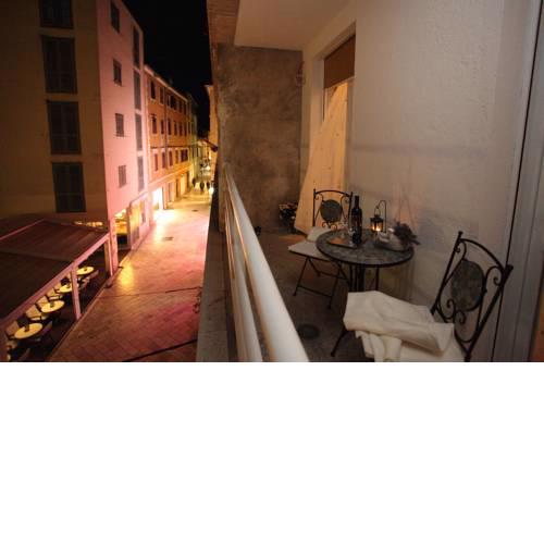 Vincent apt. in old town centre