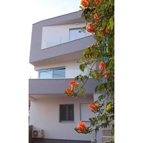 Viola Apartment