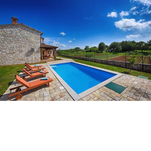 Vranje Selo Villa Sleeps 4 Pool Air Con WiFi