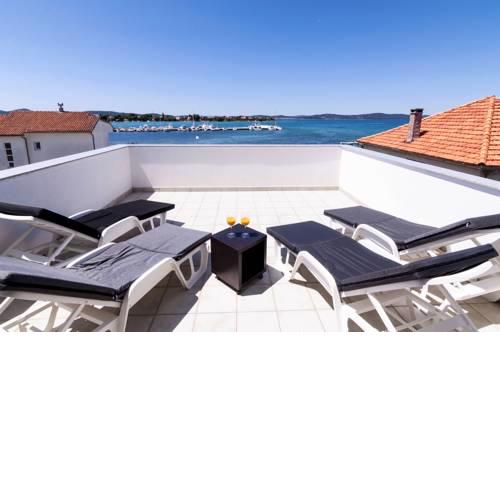 White Residence Luxury Accommodation