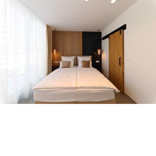 WhiteRooms 12