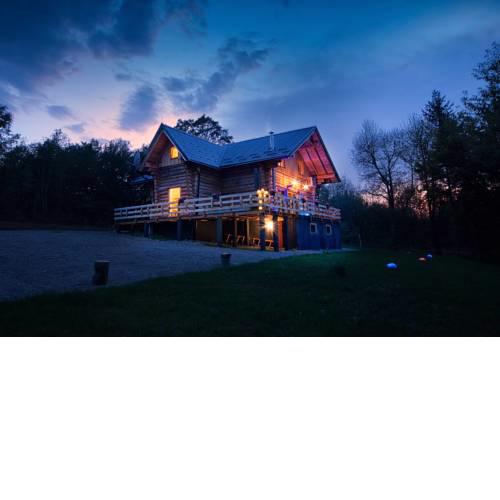 WOODS LODGE PLITVICE LAKES