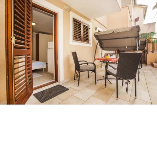 Xena 3 Apartment Near the Sea