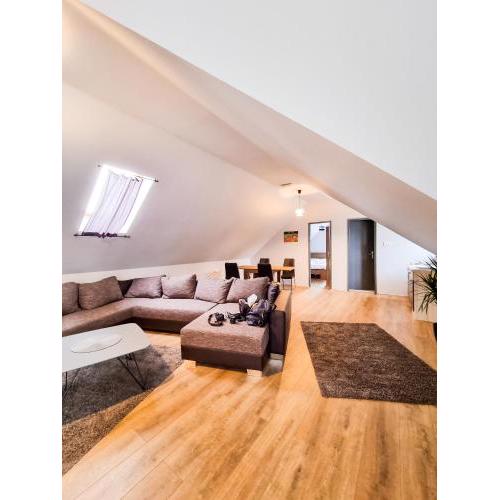 XXL ROOMS OSIJEK