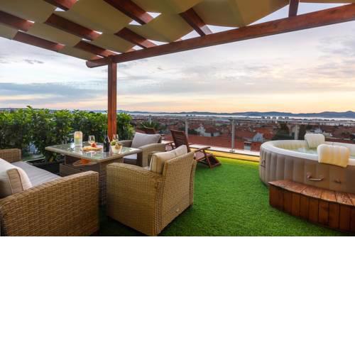 Zadar Luxury Penthouse With Seaview
