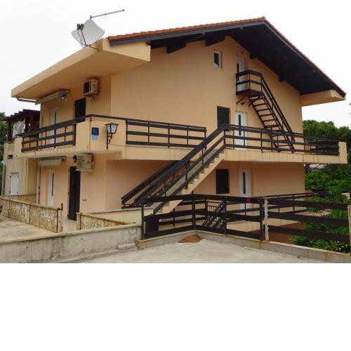 Zana Apartments