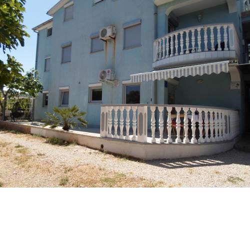 Zaton - Nin Family apartment