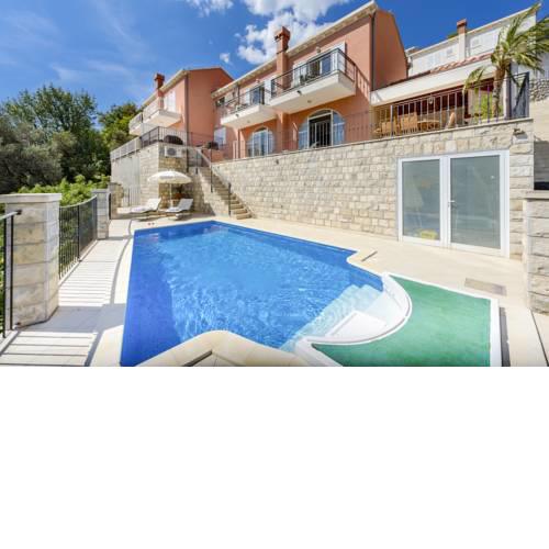 Zaton Doli Villa Sleeps 6 Pool Air Con WiFi