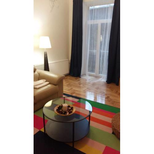 Zveki Apartment